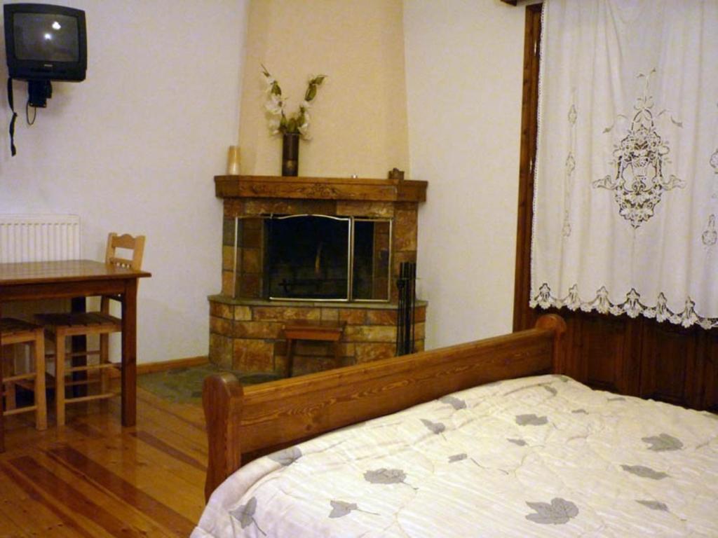 Archontiko Christodoulou Apart otel Vronterón Oda fotoğraf